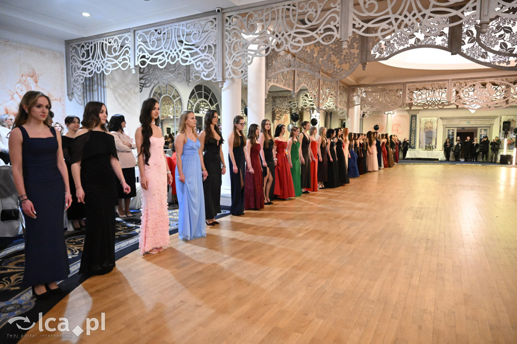 Studniówka ALO i TA. Przed nimi matura