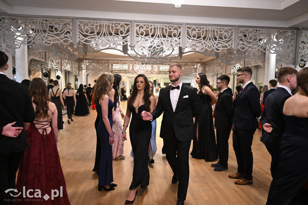 Studniówka ALO i TA. Przed nimi matura