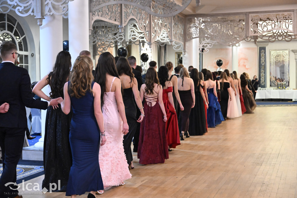 Studniówka ALO i TA. Przed nimi matura