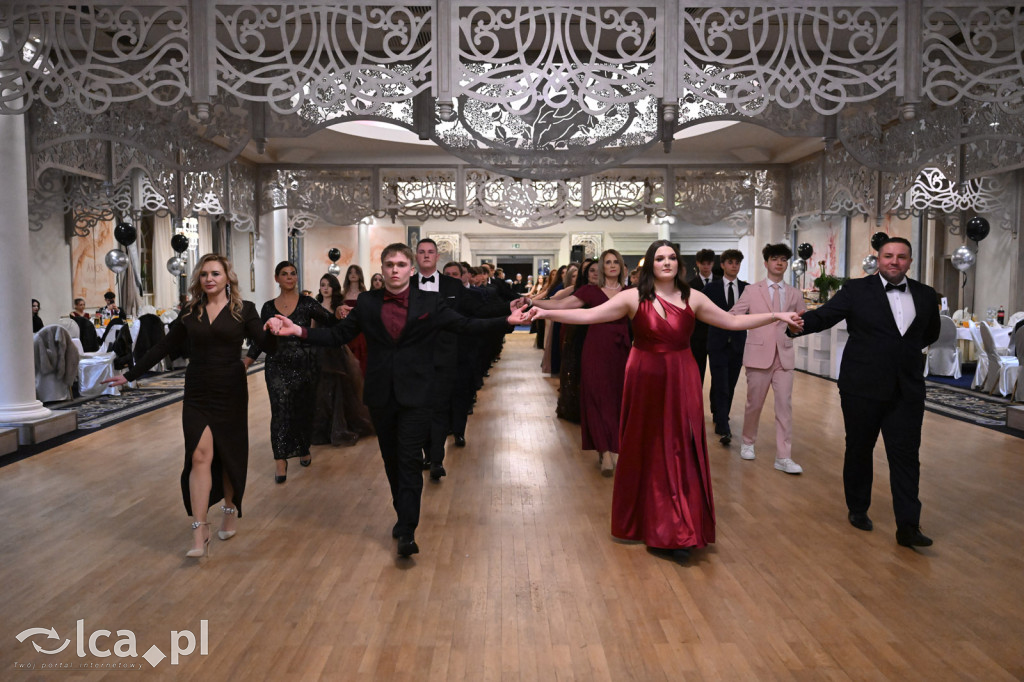 Studniówka ALO i TA. Przed nimi matura