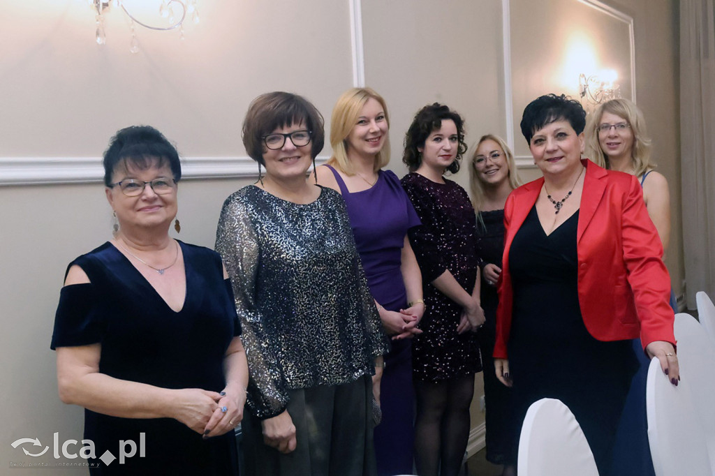 Studniówka Hutnika przed majową maturą