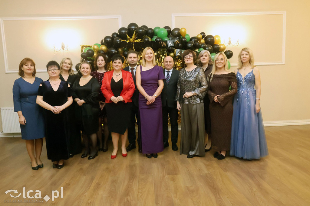 Studniówka Hutnika przed majową maturą