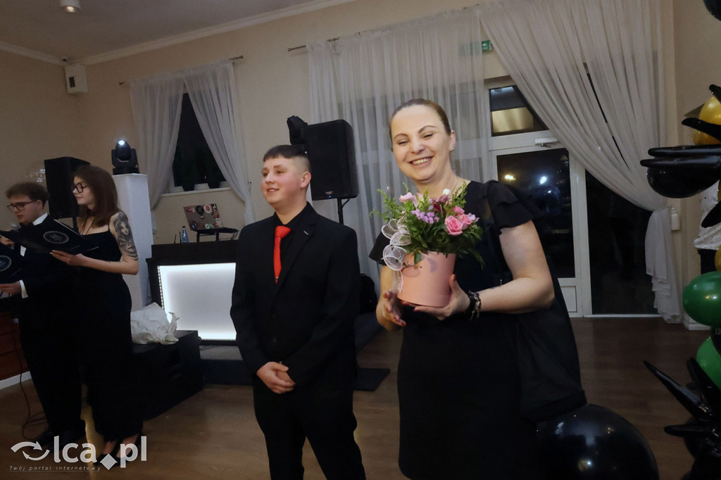 Studniówka Hutnika przed majową maturą