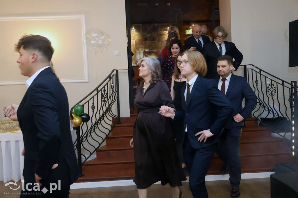 Studniówka Hutnika przed majową maturą