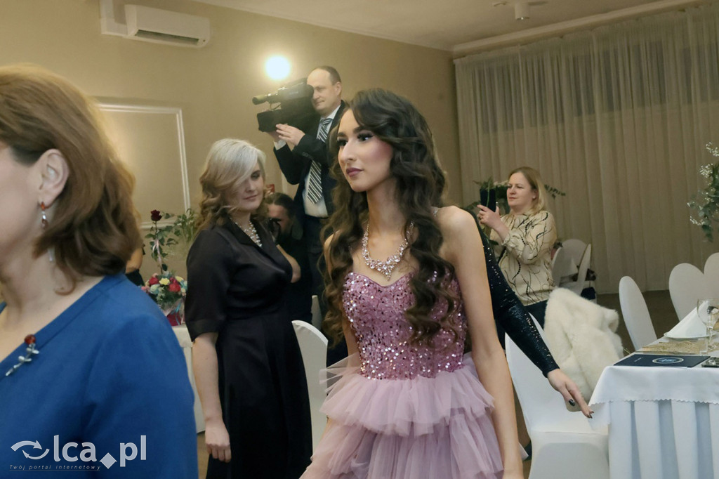 Studniówka Hutnika przed majową maturą