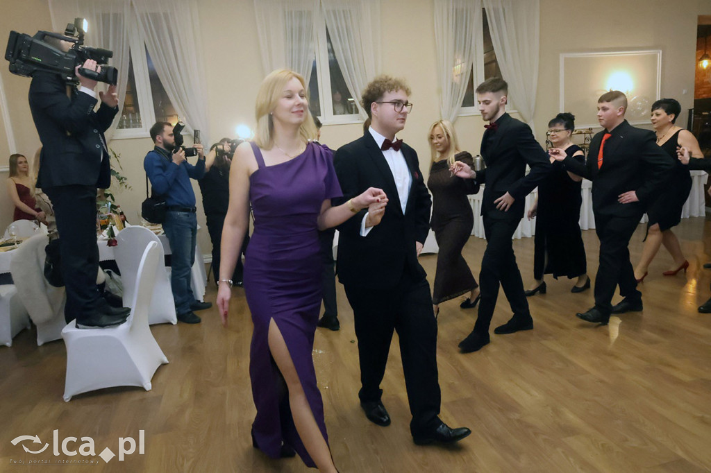 Studniówka Hutnika przed majową maturą