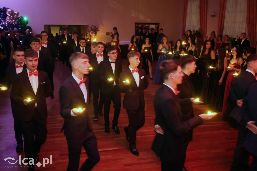 Studniówka Powiatowego Zespołu Szkół w Chojnowie