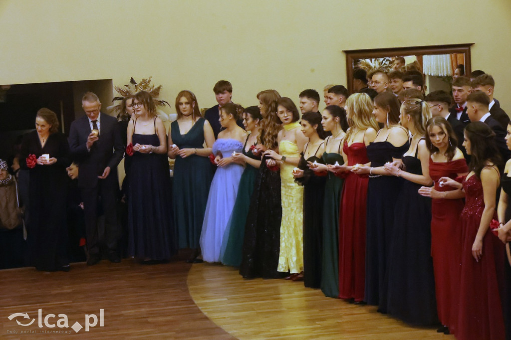 Studniówka Powiatowego Zespołu Szkół w Chojnowie