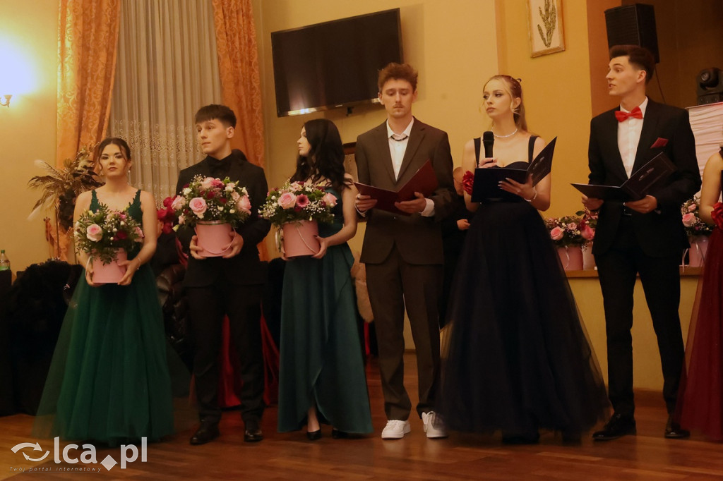 Studniówka Powiatowego Zespołu Szkół w Chojnowie