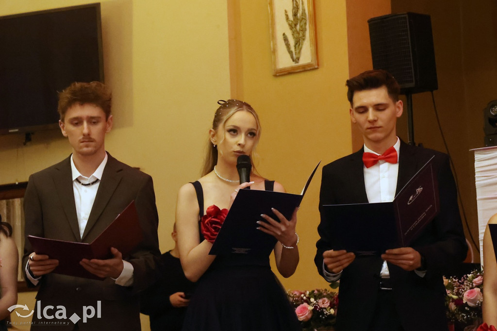 Studniówka Powiatowego Zespołu Szkół w Chojnowie