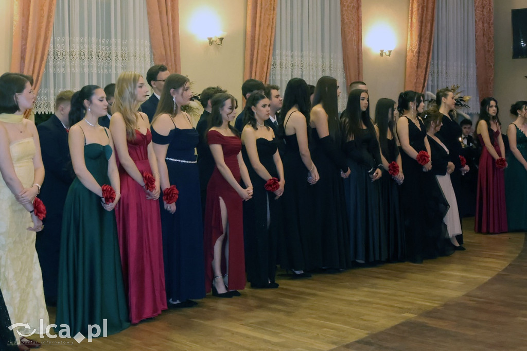 Studniówka Powiatowego Zespołu Szkół w Chojnowie