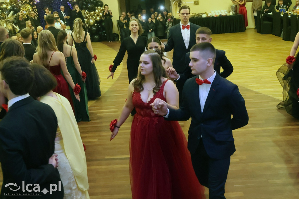 Studniówka Powiatowego Zespołu Szkół w Chojnowie