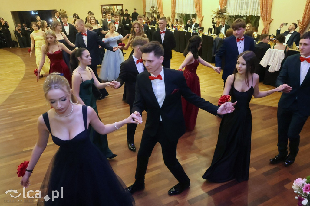 Studniówka Powiatowego Zespołu Szkół w Chojnowie