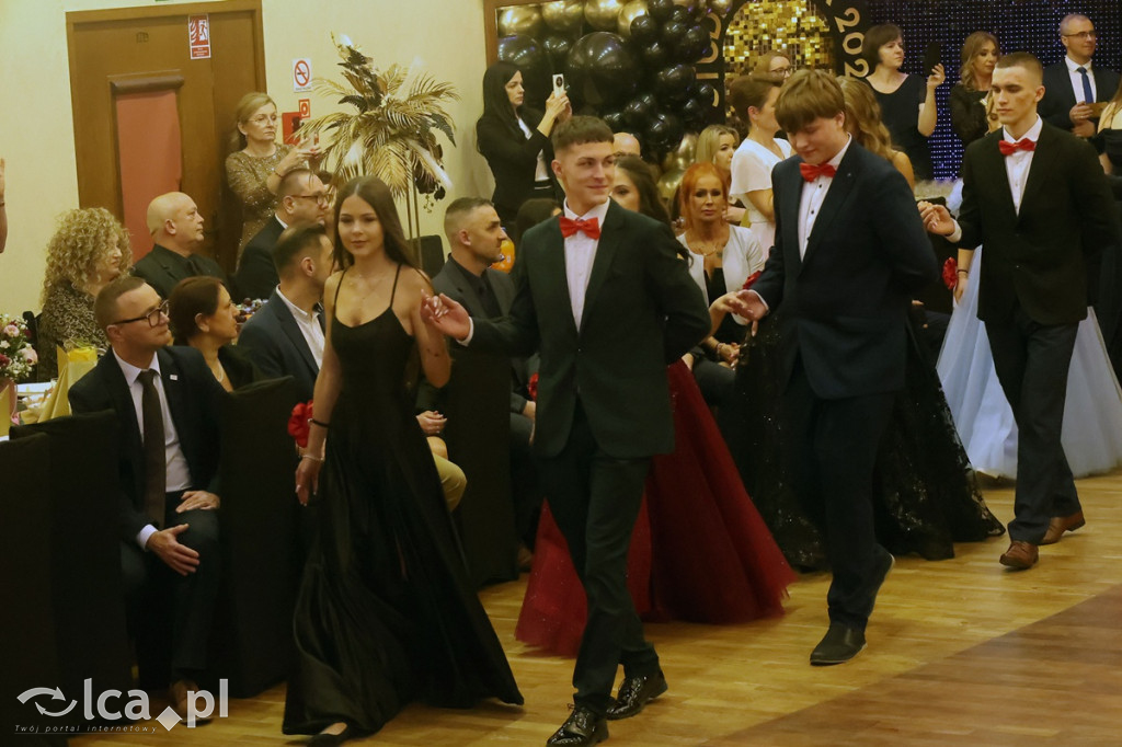 Studniówka Powiatowego Zespołu Szkół w Chojnowie