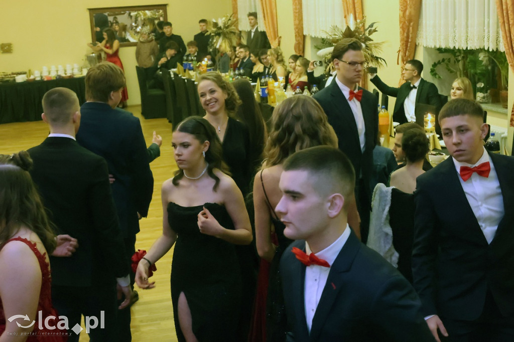 Studniówka Powiatowego Zespołu Szkół w Chojnowie