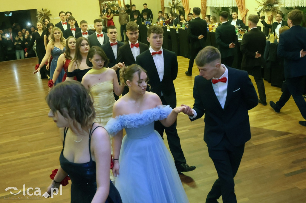 Studniówka Powiatowego Zespołu Szkół w Chojnowie