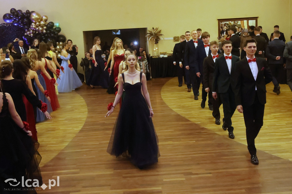 Studniówka Powiatowego Zespołu Szkół w Chojnowie