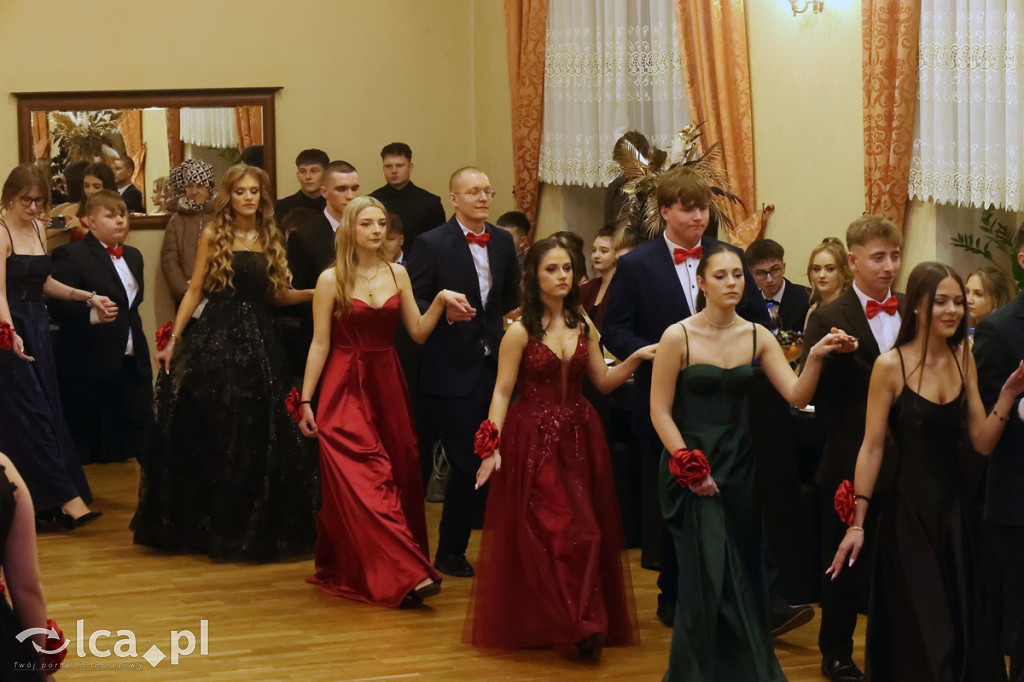 Studniówka Powiatowego Zespołu Szkół w Chojnowie