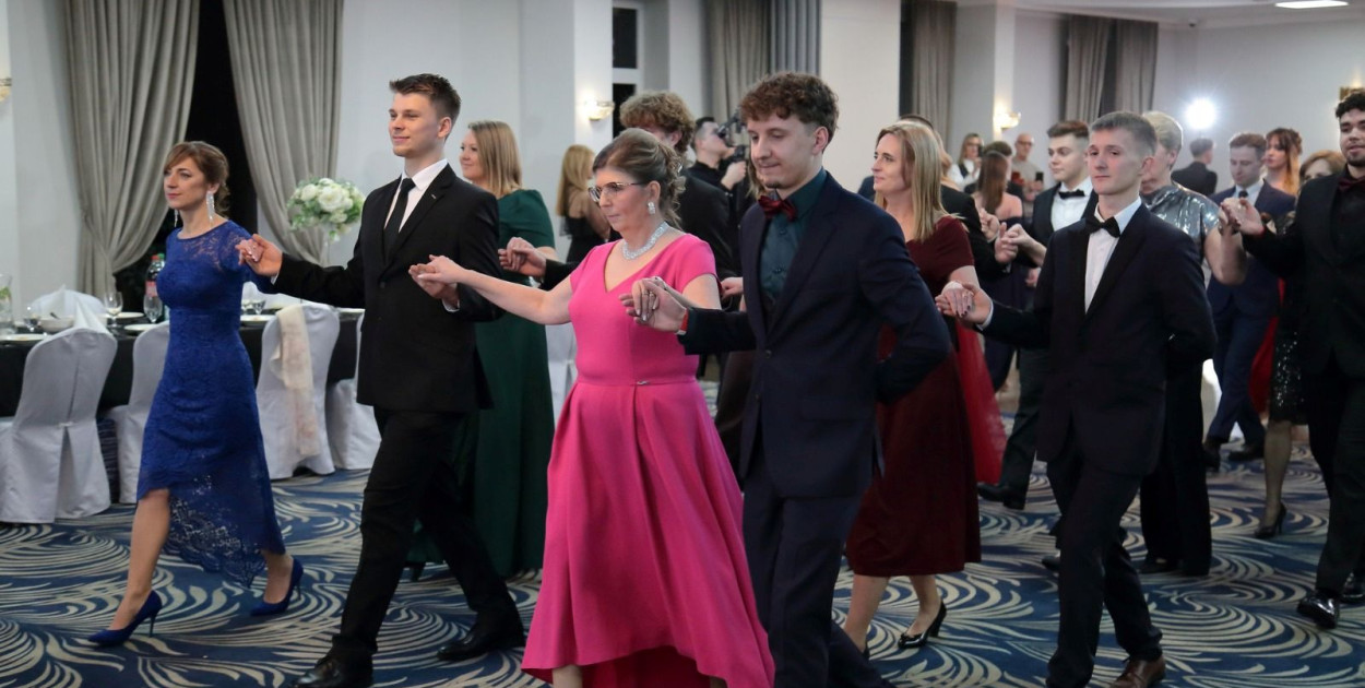 Studniówkowe szaleństwo maturzystów Energetyka