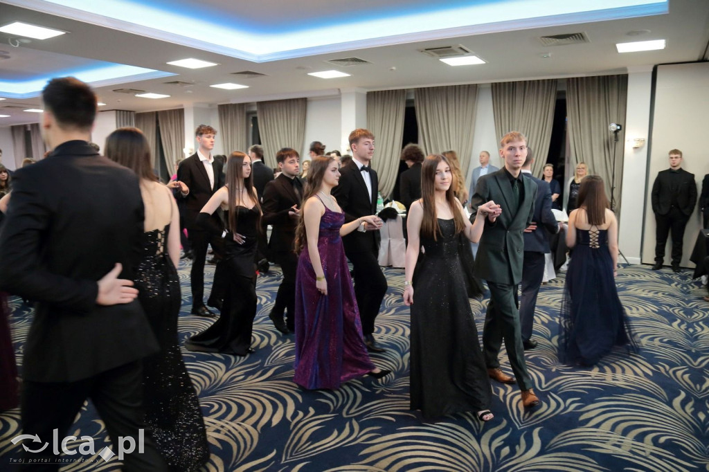 Studniówkowe szaleństwo maturzystów Energetyka