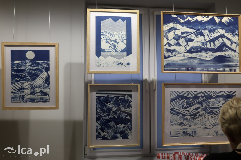 Magia światła i luster w legnickiej galerii