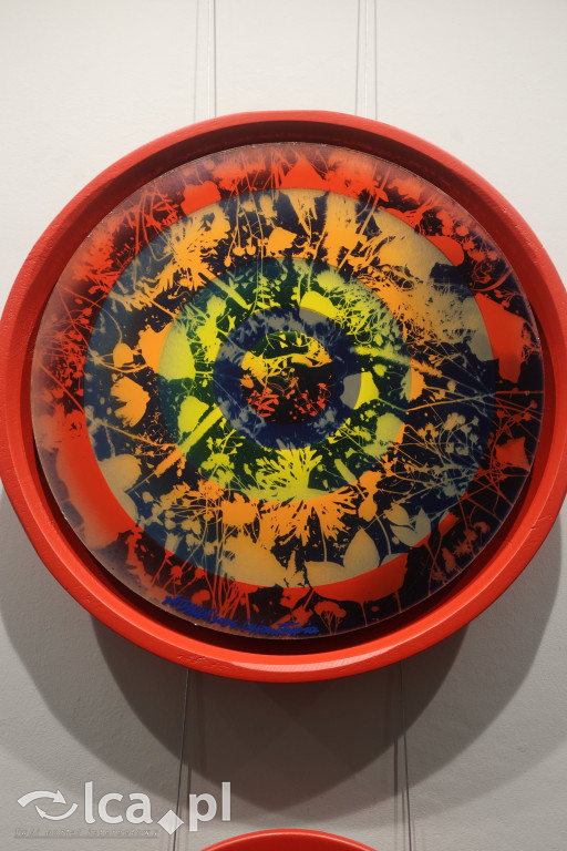 Magia światła i luster w legnickiej galerii