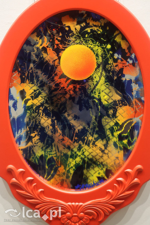 Magia światła i luster w legnickiej galerii