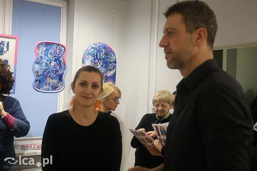 Magia światła i luster w legnickiej galerii