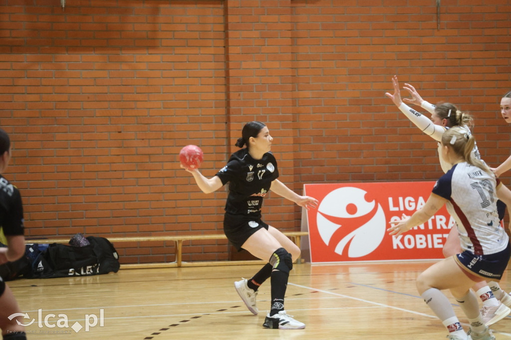 Dziewiątka Legnica pokonuje Pogoń Szczecin