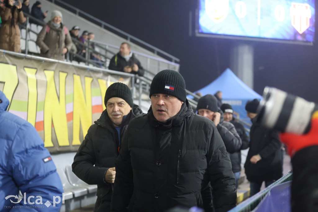 Kibice na meczu otwarcia wiosny w Legnicy