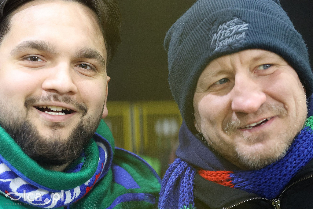 Kibice na meczu otwarcia wiosny w Legnicy