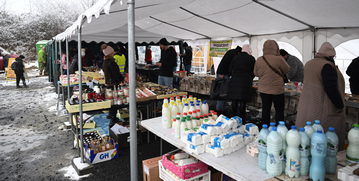 Kolejne targowisko w Bartoszowie