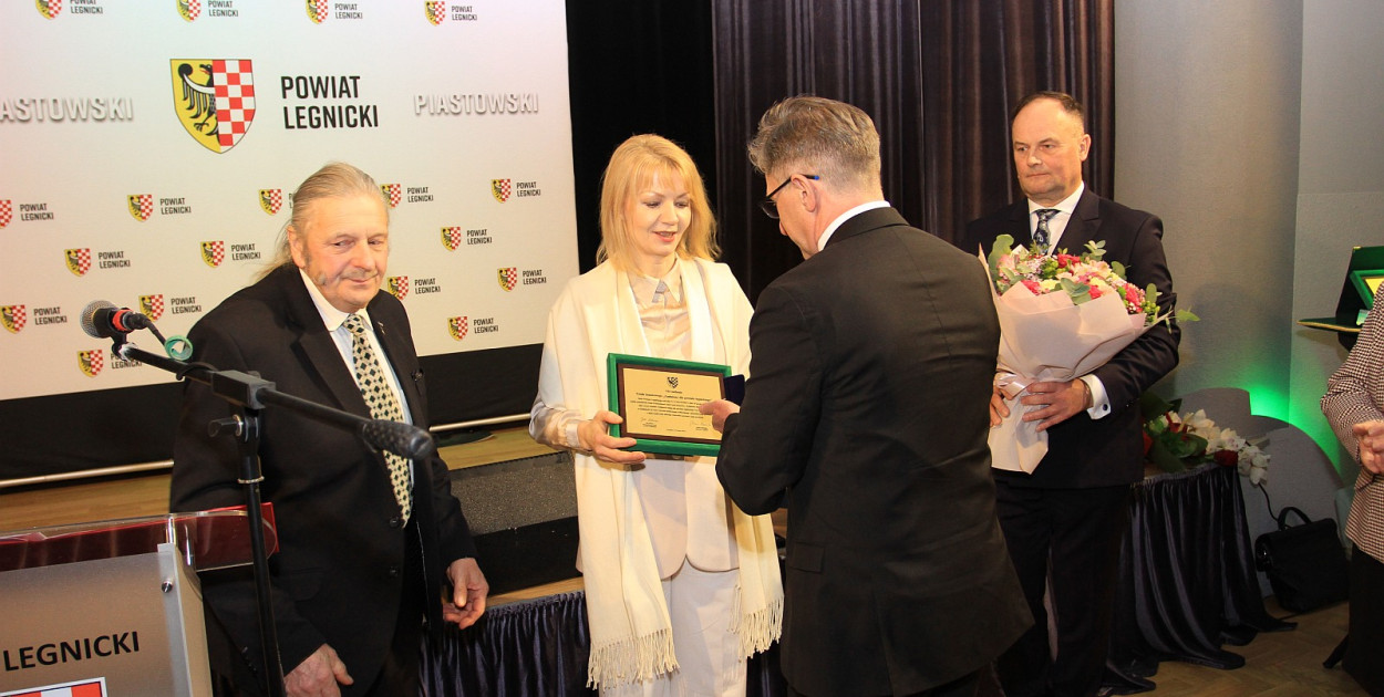 Powiat uhonorował swoich samorządowców