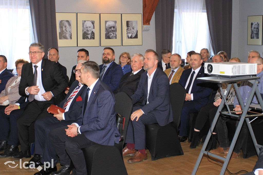 Powiat uhonorował swoich samorządowców