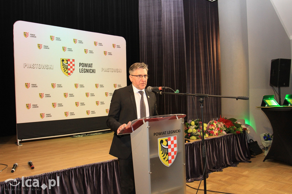 Powiat uhonorował swoich samorządowców