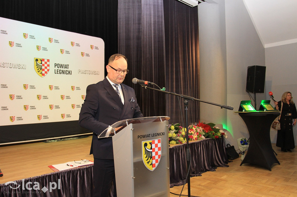 Powiat uhonorował swoich samorządowców