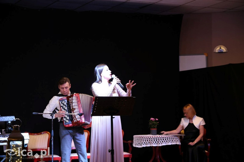 Koncert „Pod niebem Paryża”