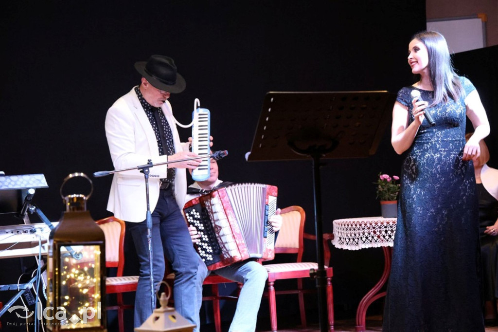 Koncert „Pod niebem Paryża”