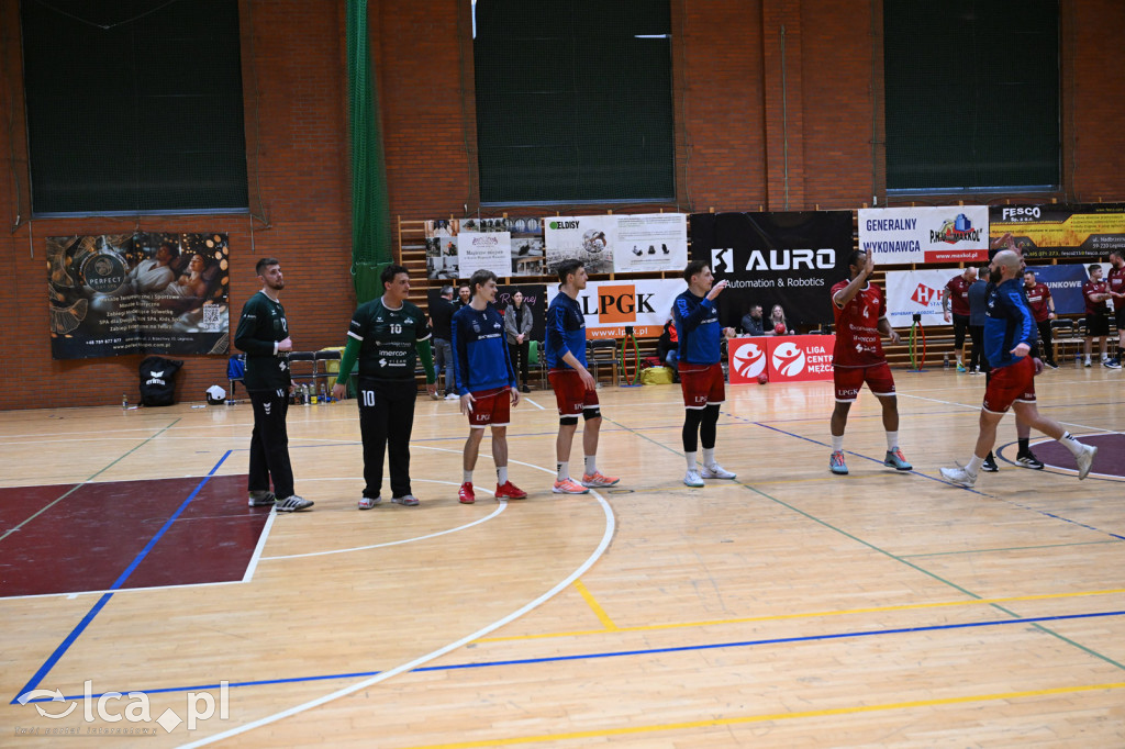 Derby pełne serce. Siódemka przegrywa