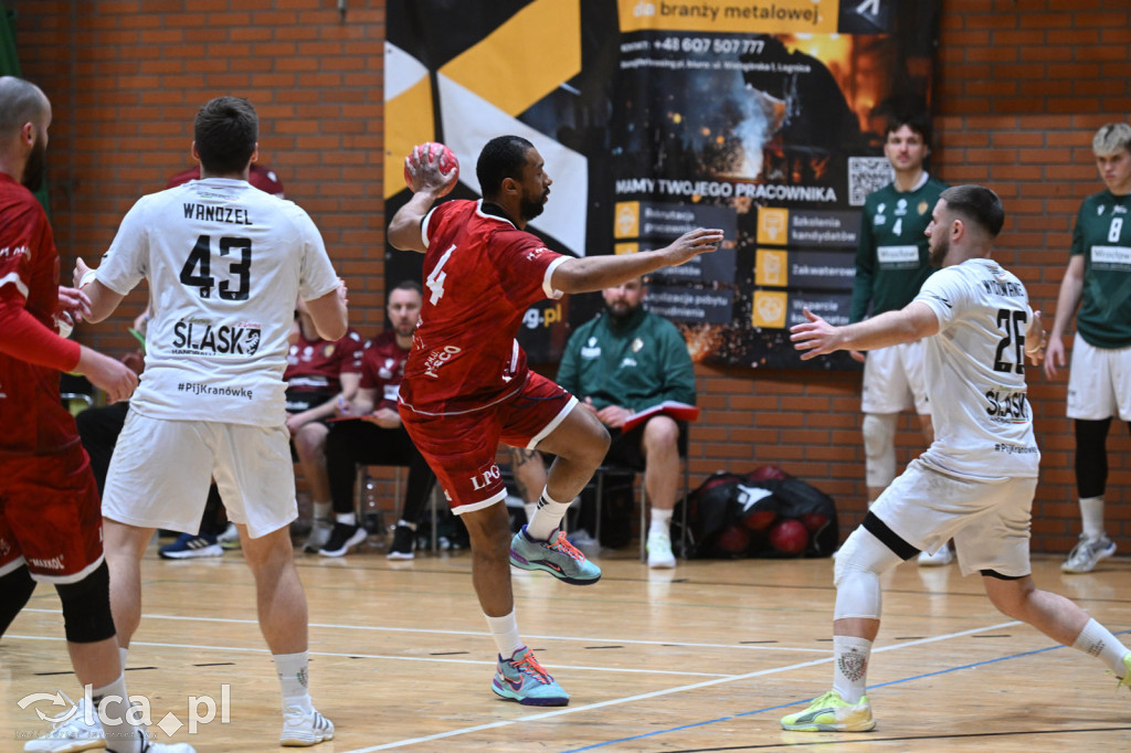 Derby pełne serce. Siódemka przegrywa