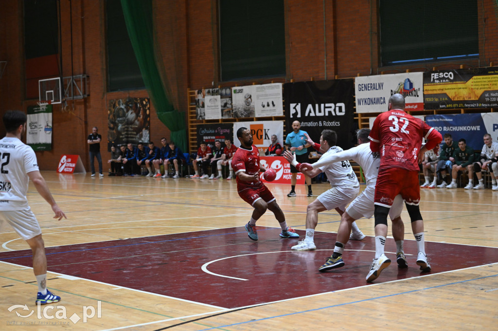 Derby pełne serce. Siódemka przegrywa