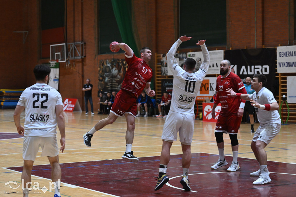 Derby pełne serce. Siódemka przegrywa