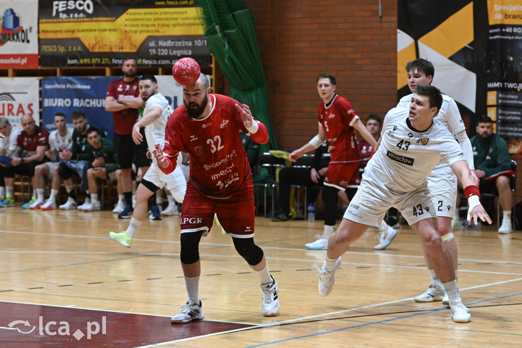 Derby pełne serce. Siódemka przegrywa