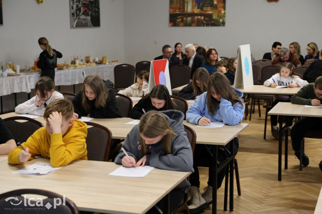 58 uczestników walczyło o tytuł Mistrza Ortografii