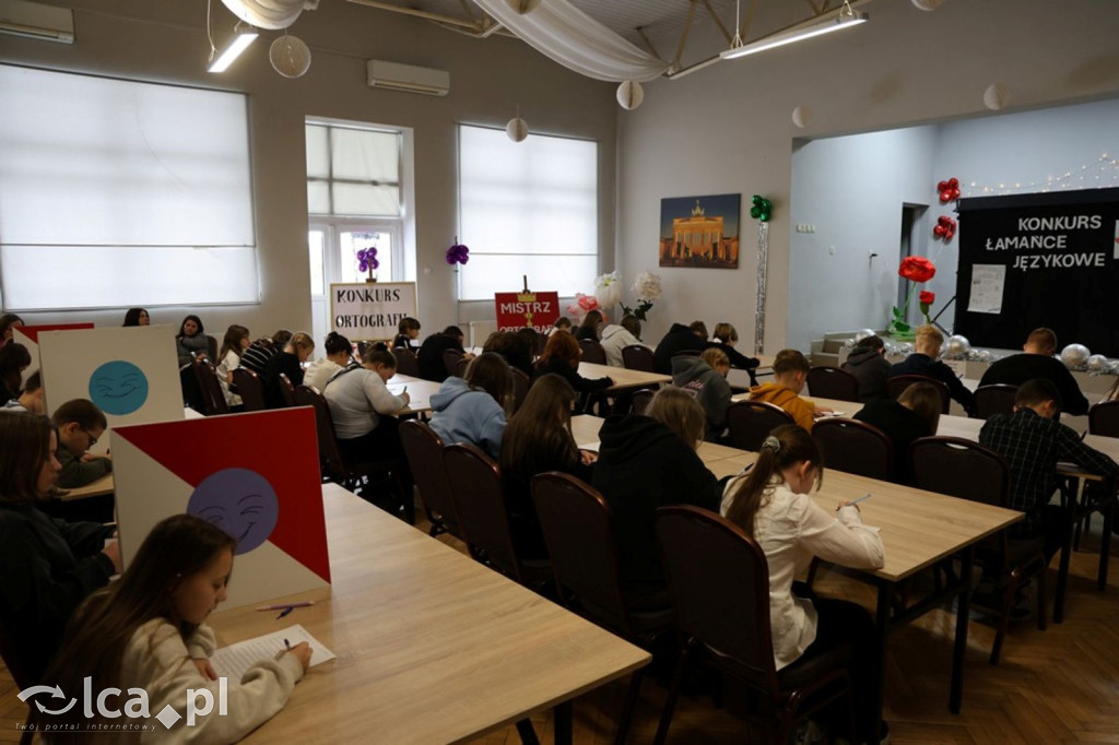 58 uczestników walczyło o tytuł Mistrza Ortografii