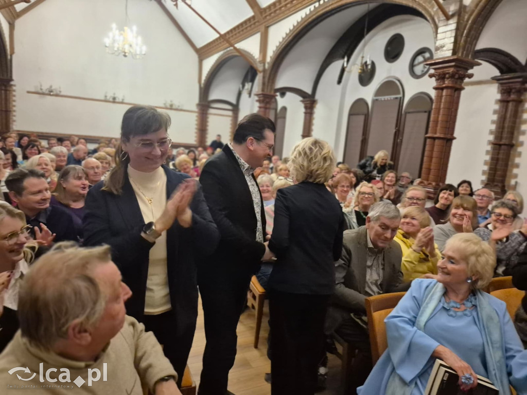 Maria Pakulnis gościła w bibliotece