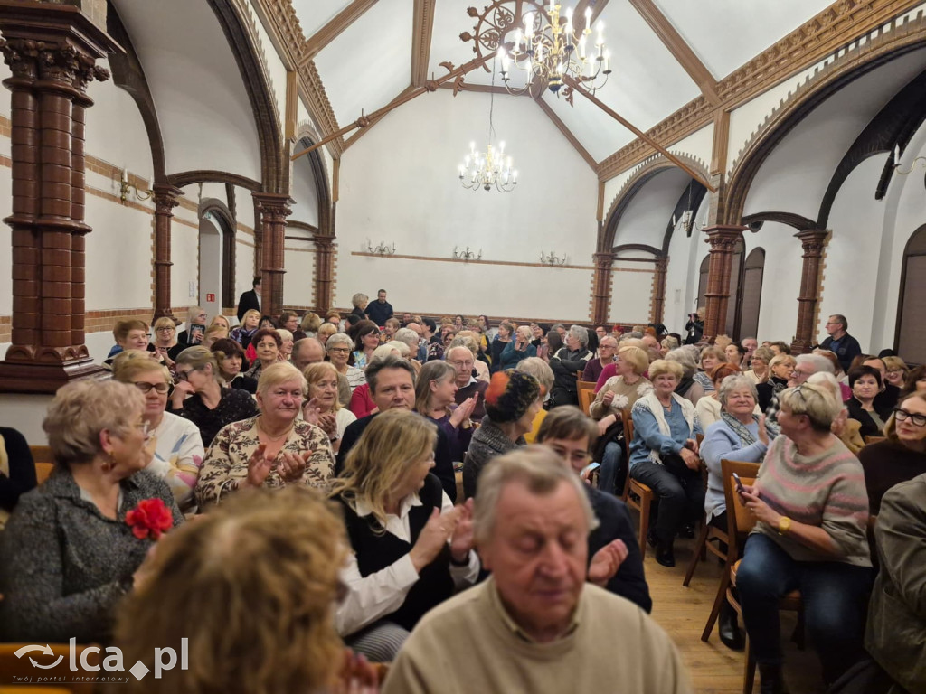 Maria Pakulnis gościła w bibliotece