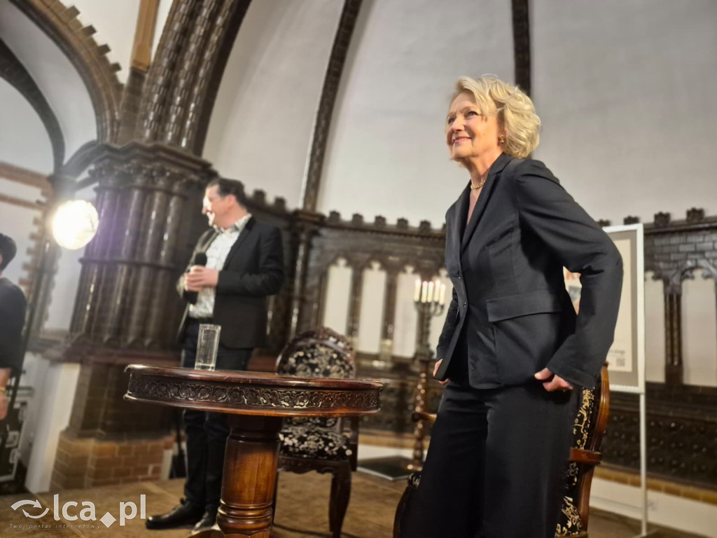 Maria Pakulnis gościła w bibliotece