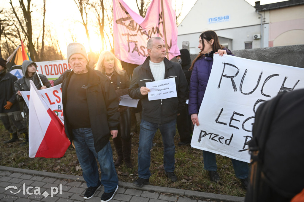 Protest przeciw zaproszeniu Roberta Bąkiewicza
