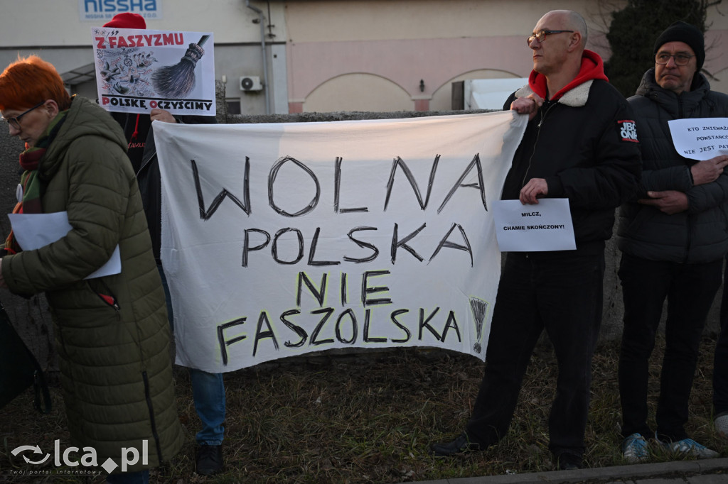 Protest przeciw zaproszeniu Roberta Bąkiewicza